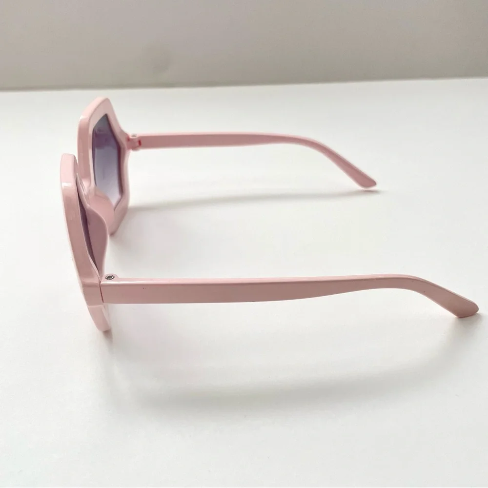 Girls Pink Sunglasses With Hexagon Frames- Super Chic!